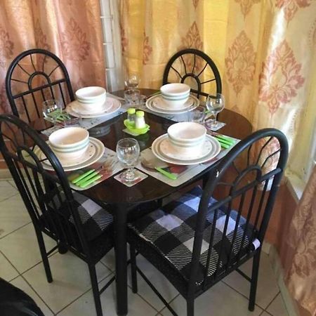 #D1 Castle Studio Wifi King Bed Ocho Rios Jamaica Екстер'єр фото